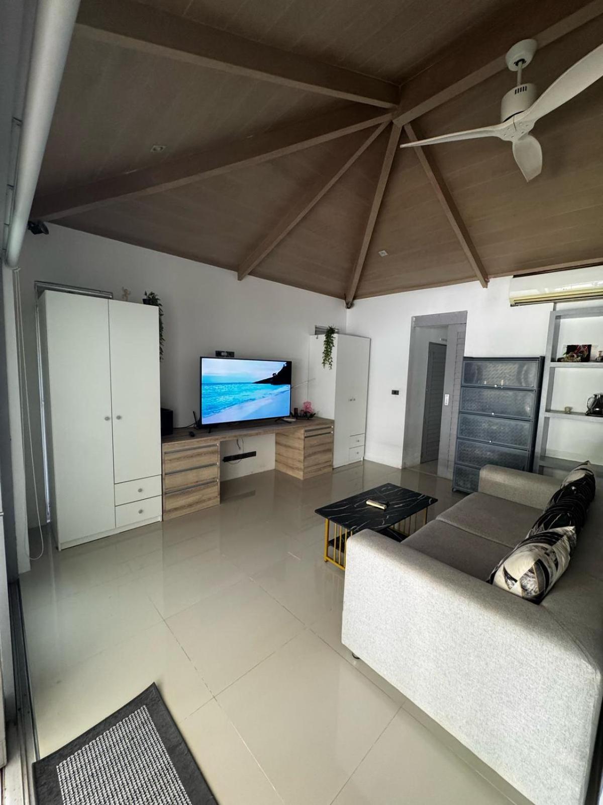 Bangrak Cozy Lejlighed *